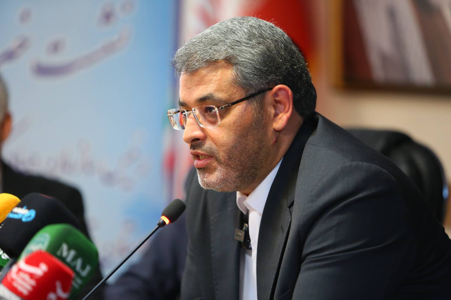 احداث ۳۰۰ هکتار گلخانه استان تهران در سال 1405 هدفگذاری شده است/ تولید ۱.۲ میلیون تن محصولات گلخانه‌ای در سال گذشته